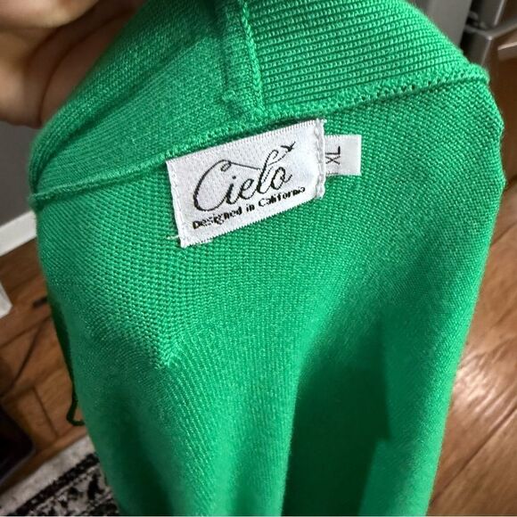 Cielo Green cardigan Sweater open front - Picture 8 of 8